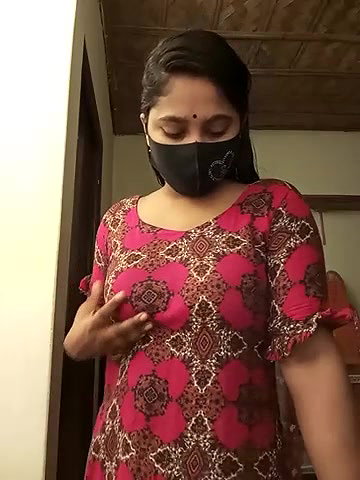 Stripchat-Public.Show-f-Puspita–2025.05.25.182109