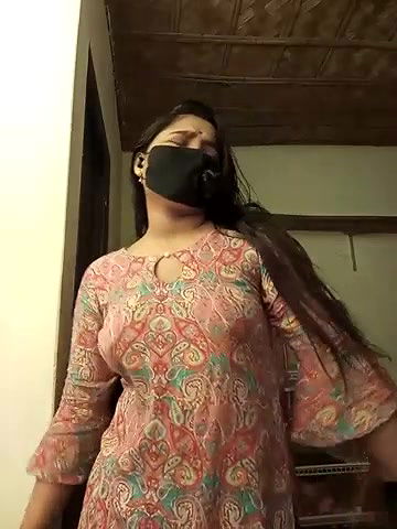 Stripchat-Public.Show-f-Puspita–2025.05.27.174712