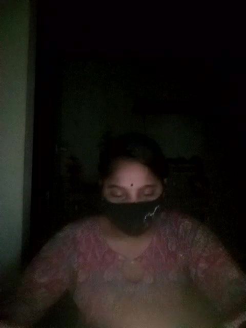 Stripchat-Public.Show-f-Puspita–2025.05.27.182140