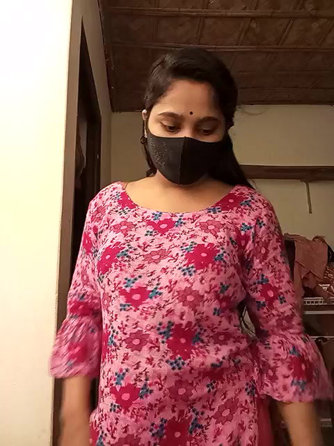 Stripchat-Public.Show-f-Puspita–2025.06.01.185802