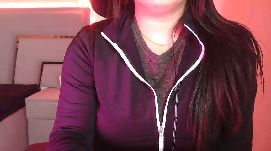 Stripchat-Public.Show-f-SunhariGirl-2025.04.06.041926