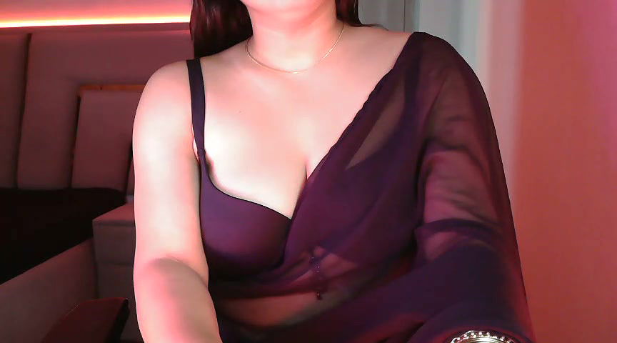 Stripchat-Public.Show-f-SunhariGirl-2025.04.14.040307