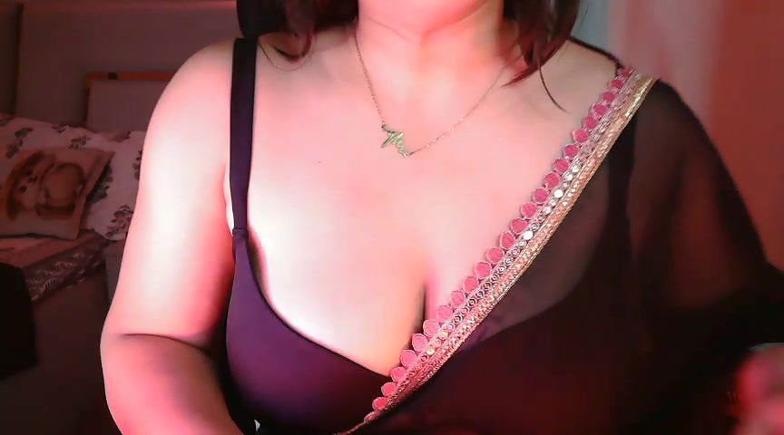 Stripchat-Public.Show-f-SunhariGirl-2025.04.24.060525