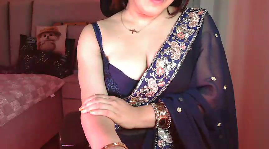 Stripchat-Public.Show-f-SunhariGirl-2025.04.29.024412