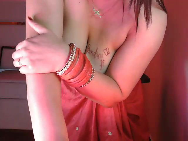 Stripchat-Public.Show-f-SunhariGirl-2025.05.10.171842