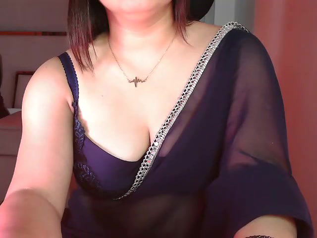 Stripchat-Public.Show-f-SunhariGirl-2025.05.15.161255