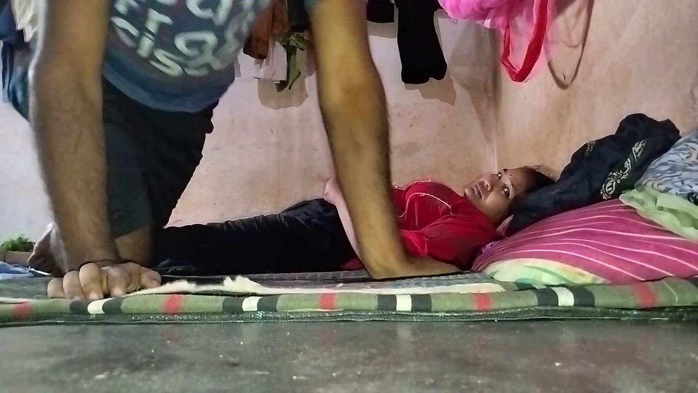 Husband wife full deshi sexy video and blow job