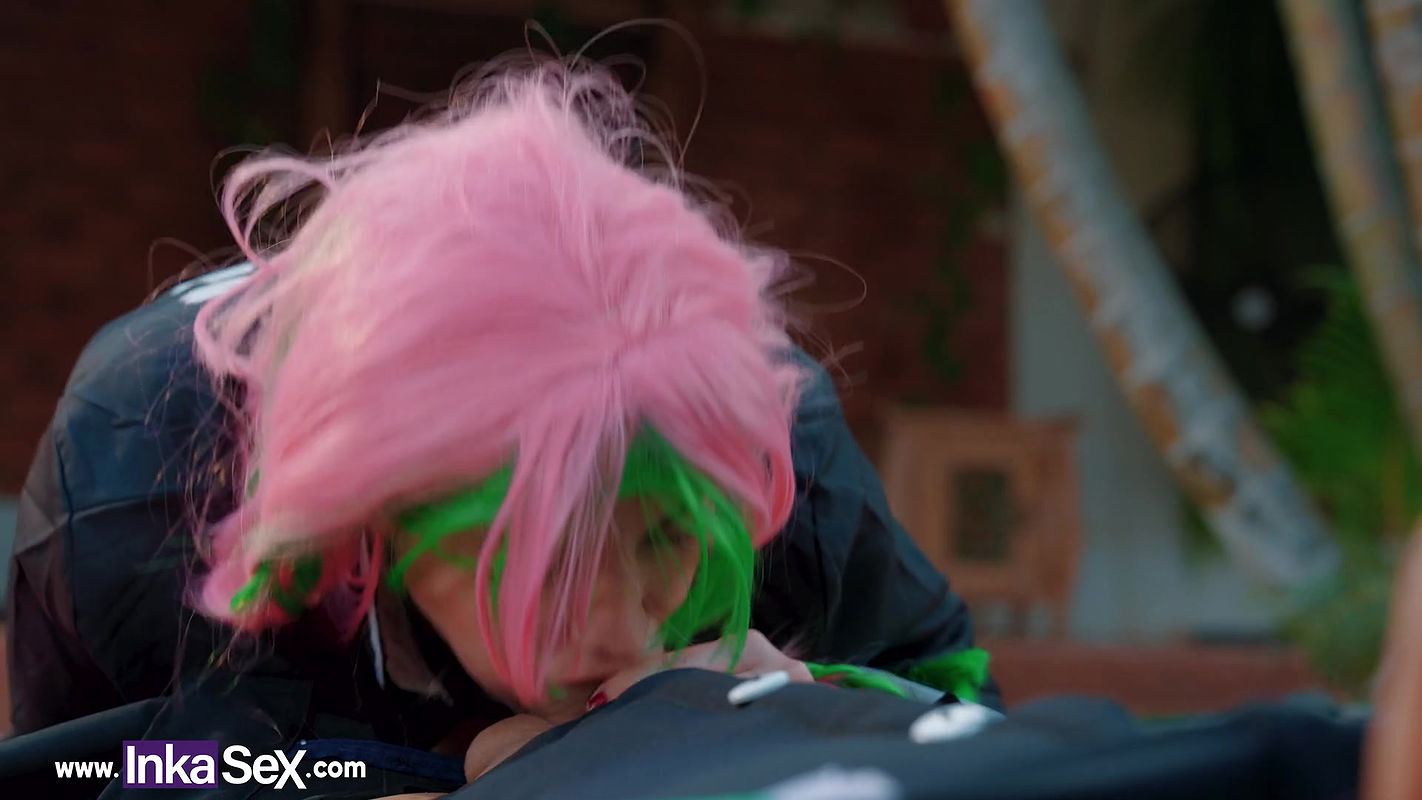 Demon slayer – Tanjiro gives Mitsuri anal training to become a pillar