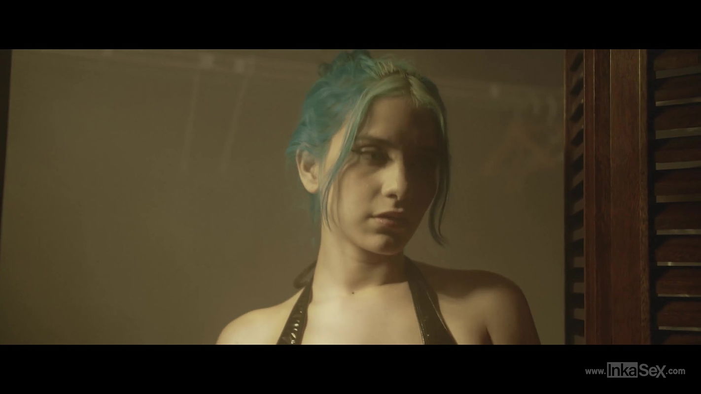 Azul, my virtual assistant, shy, seductive and addicted to sex. Min Galilea