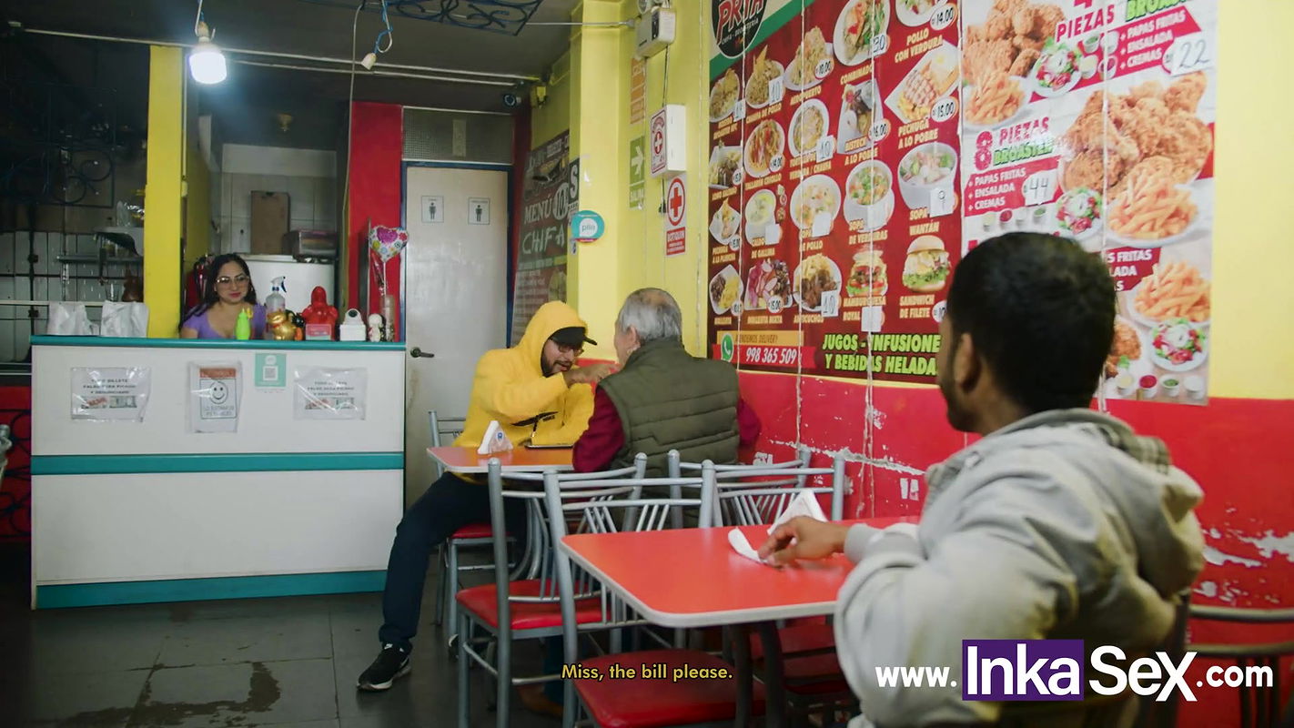 Mature white waitress fucks black guy for not paying for her food1