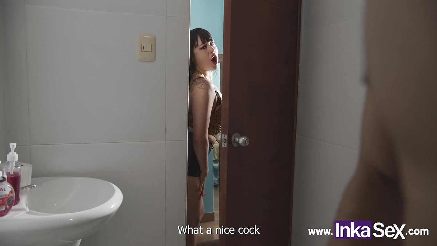 Peruvian slut seduces and milks young man with huge cock