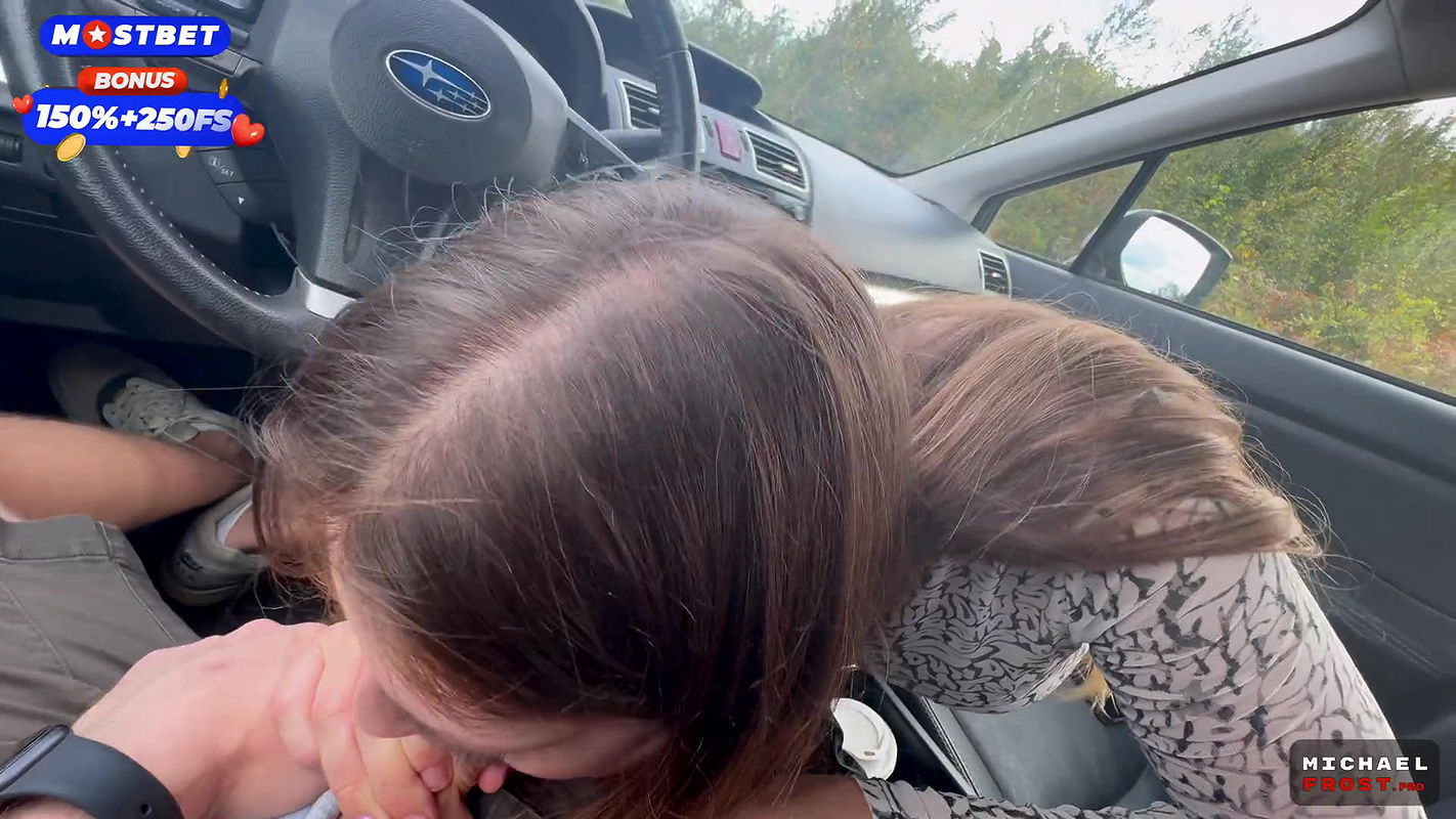 Hot Hitchhiker With Amazing Ass And Tits Paid The Ride By Sitting On Dick With Her Anal Hole