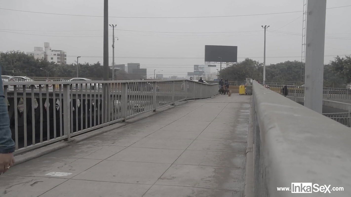 Ginezflowrs, the gypsy with a penetrating gaze