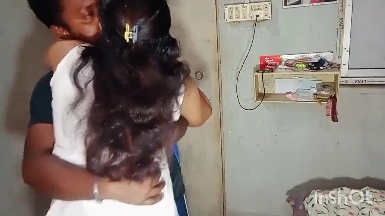 Bhabi Aj Sadhi Bari Theke Asar Por Chudedilam Khub Hot Lagchilo Aj