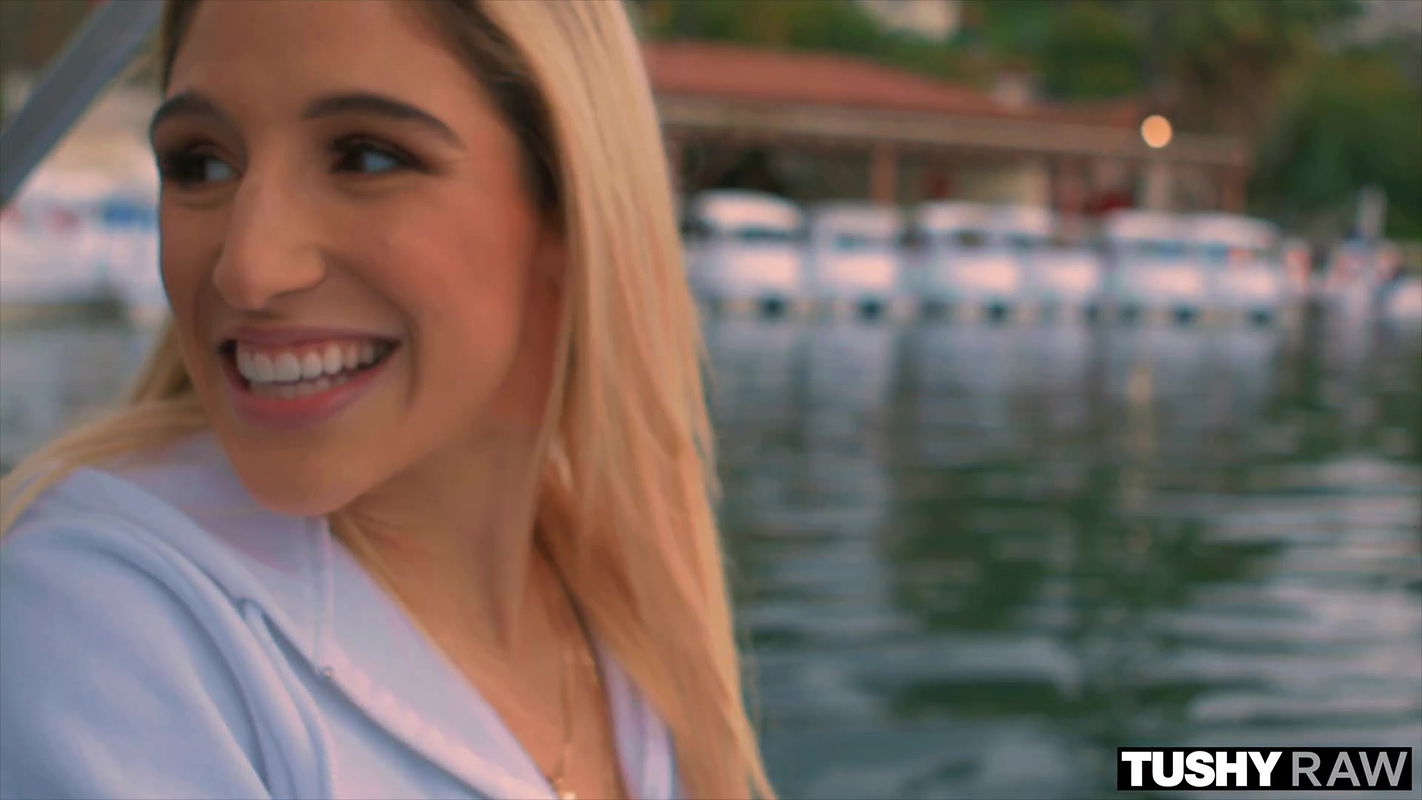 VIXENPLUS Abella Danger Has Her Perfect Ass Dominated