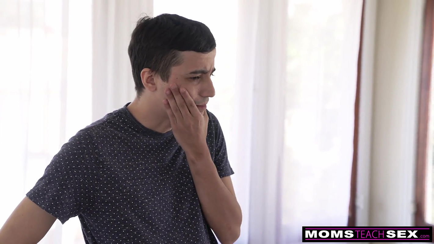 I think you should taste his dick first Ashley Lane tells MILF Jamie Michelle -S16E6