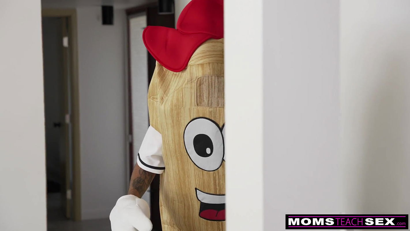 I want that cum, Stepson! says Jessica Ryan.S18E5