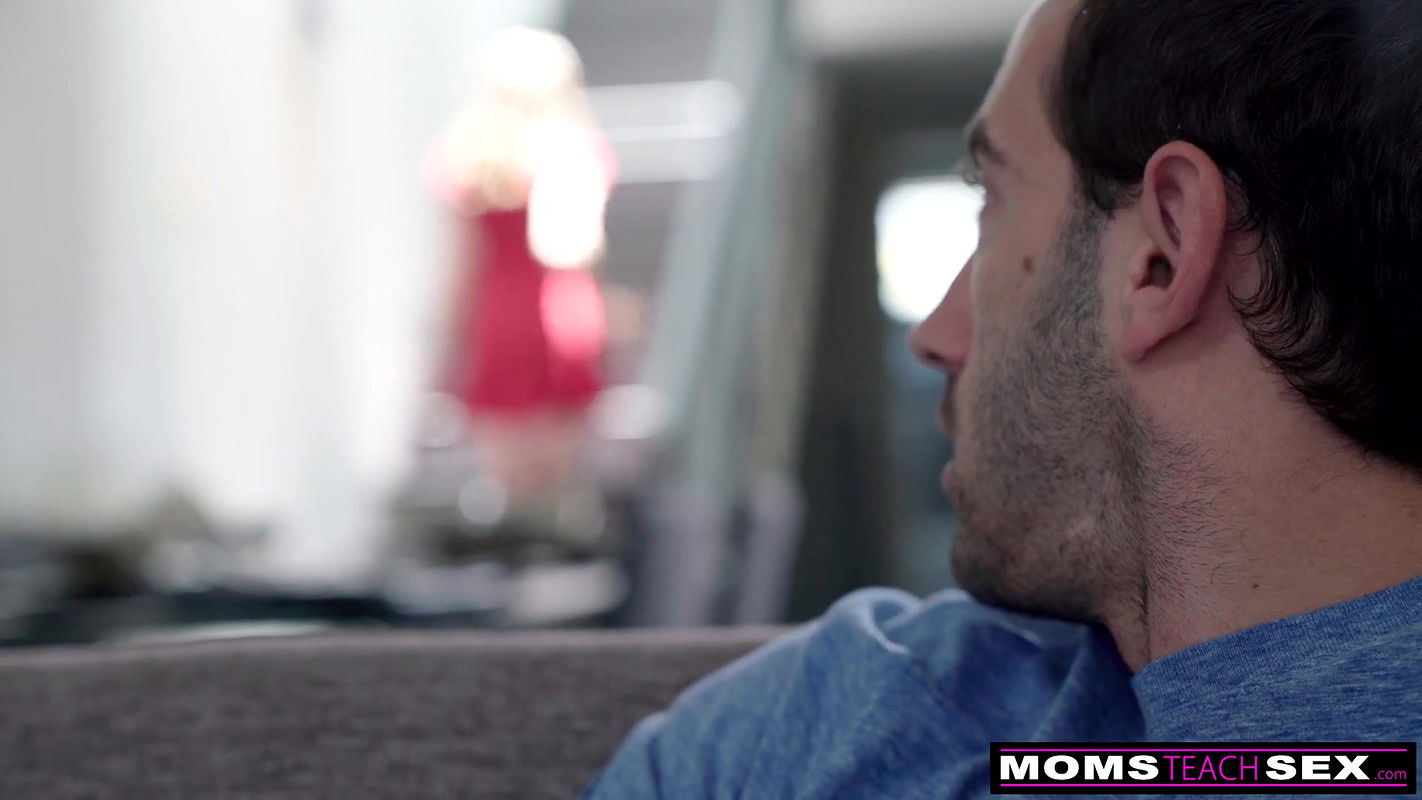 Jerk Off At Night To Get StepMom Out Of My Head And She Hired Hot Maid