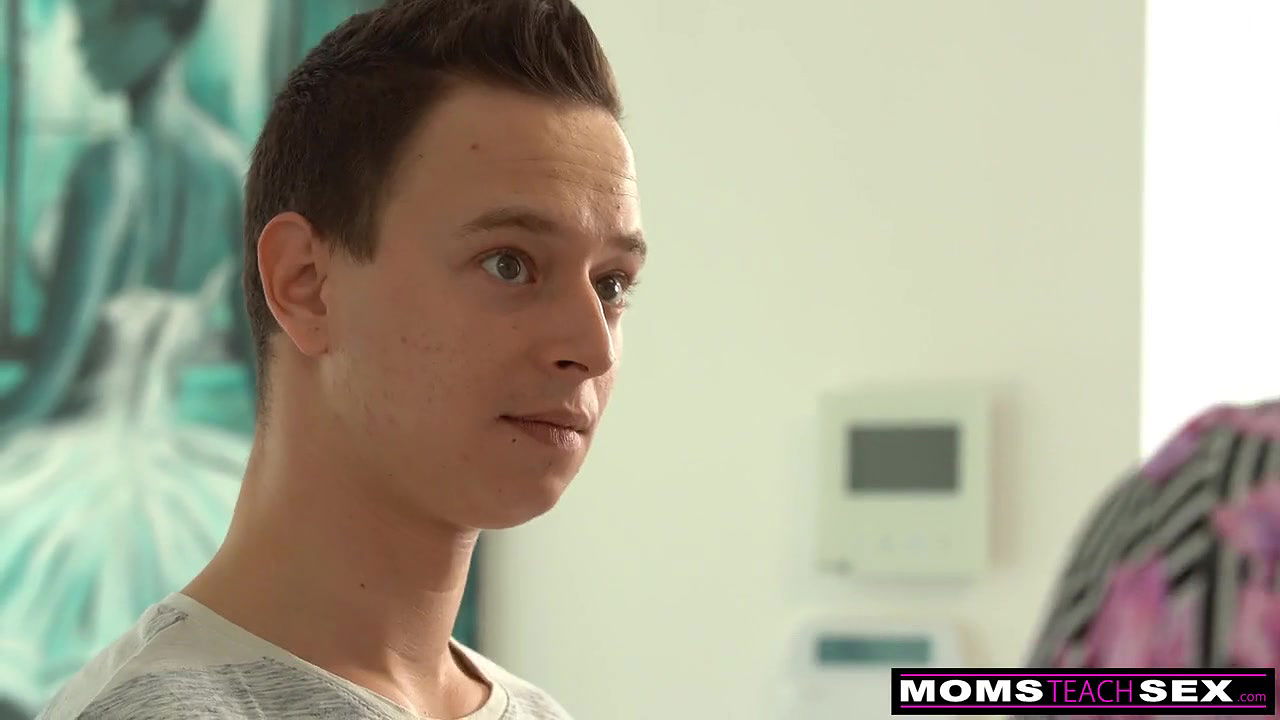 MomsTeachSex – Hot Stepmom Sharon White Shares Boyfriends Cock S16E6