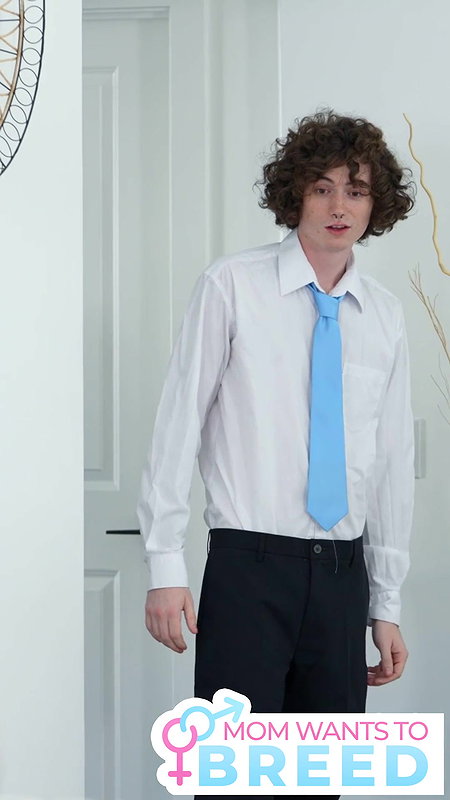 Dirty MILF Gigi Dior Sucks on Stepson’s Hard Dick & Drains His Balls Before Her Costume Party S5E7