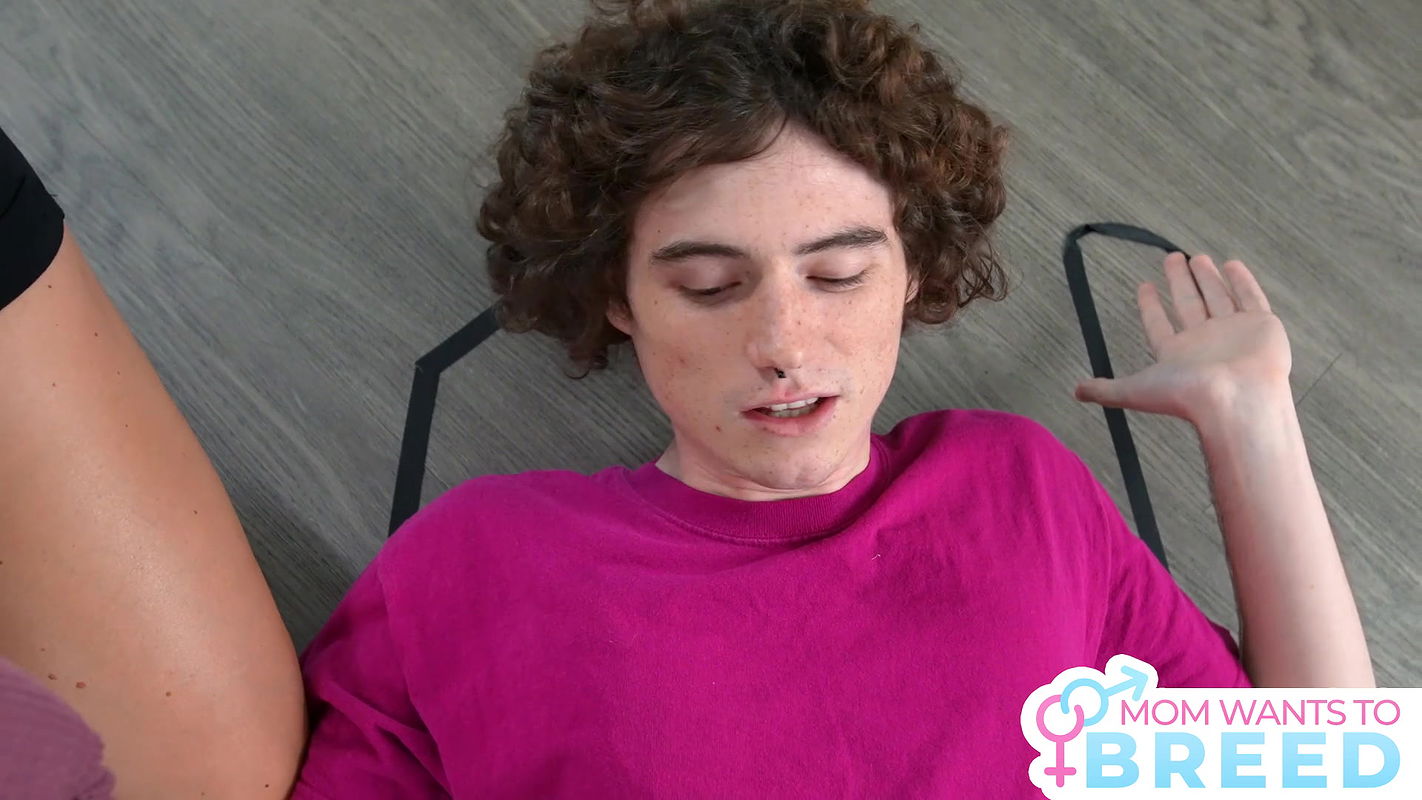 Gorgeous MILF Gigi Dior Tells Stepson How Good His Cum Feels Deep Inside Her Pussy S5E7