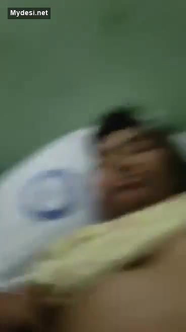 Married Bhabhi allowing yngr edr to sukn n fuk her