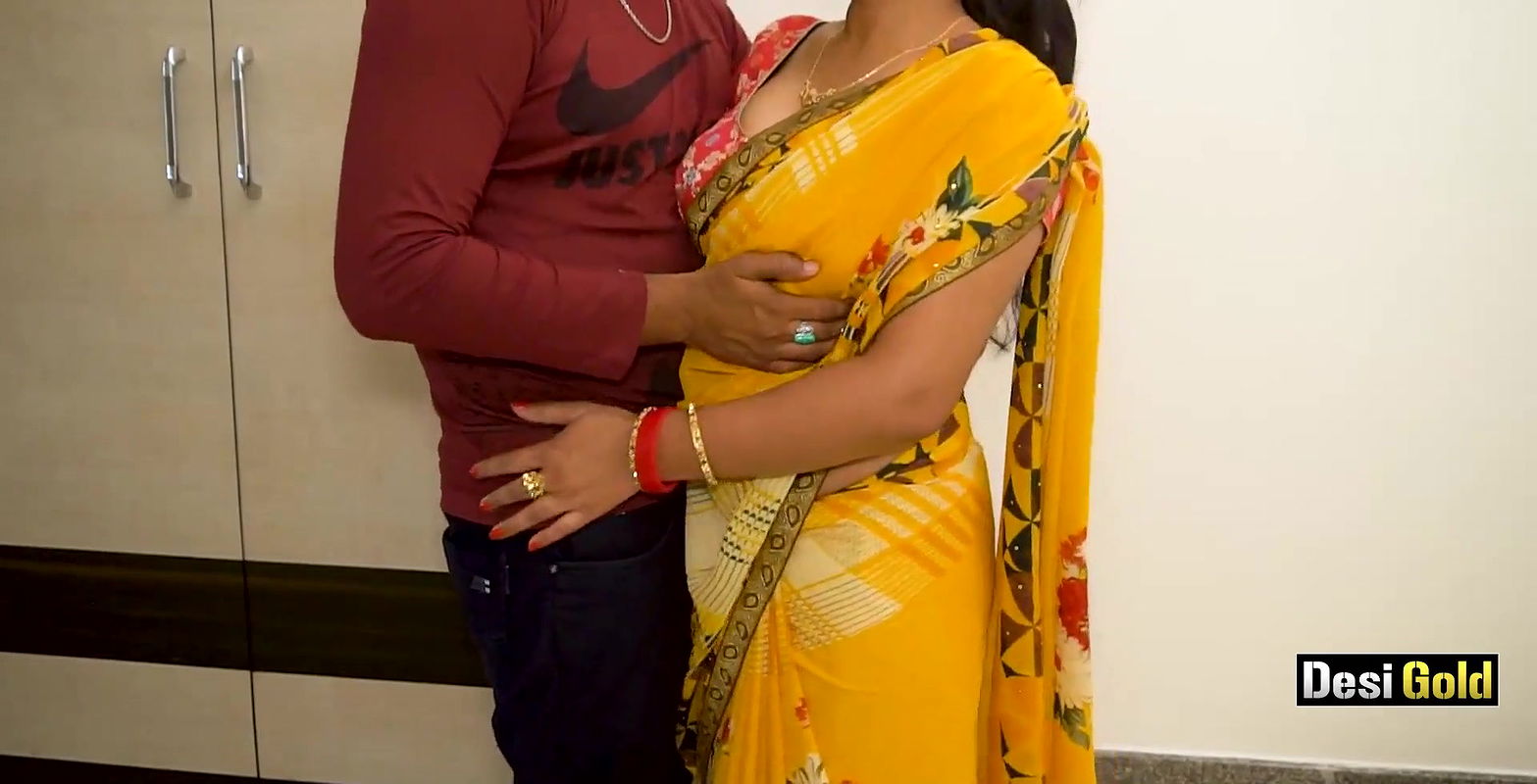 Indian Bhabhi Sex During Home Rent Agreement With Clear Hindi Voice