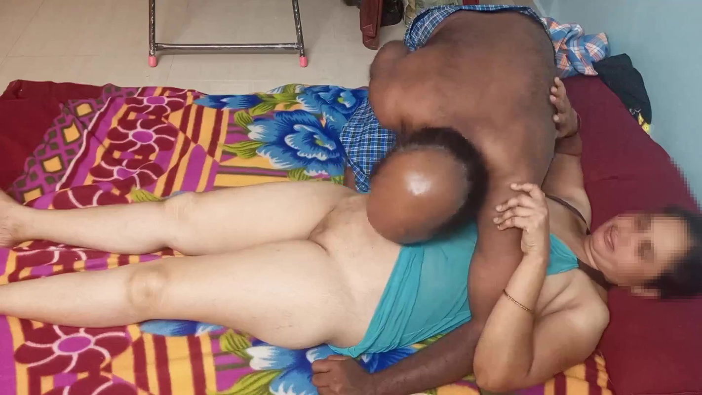 Desi Bhabhi Fucks Her Boyfriend