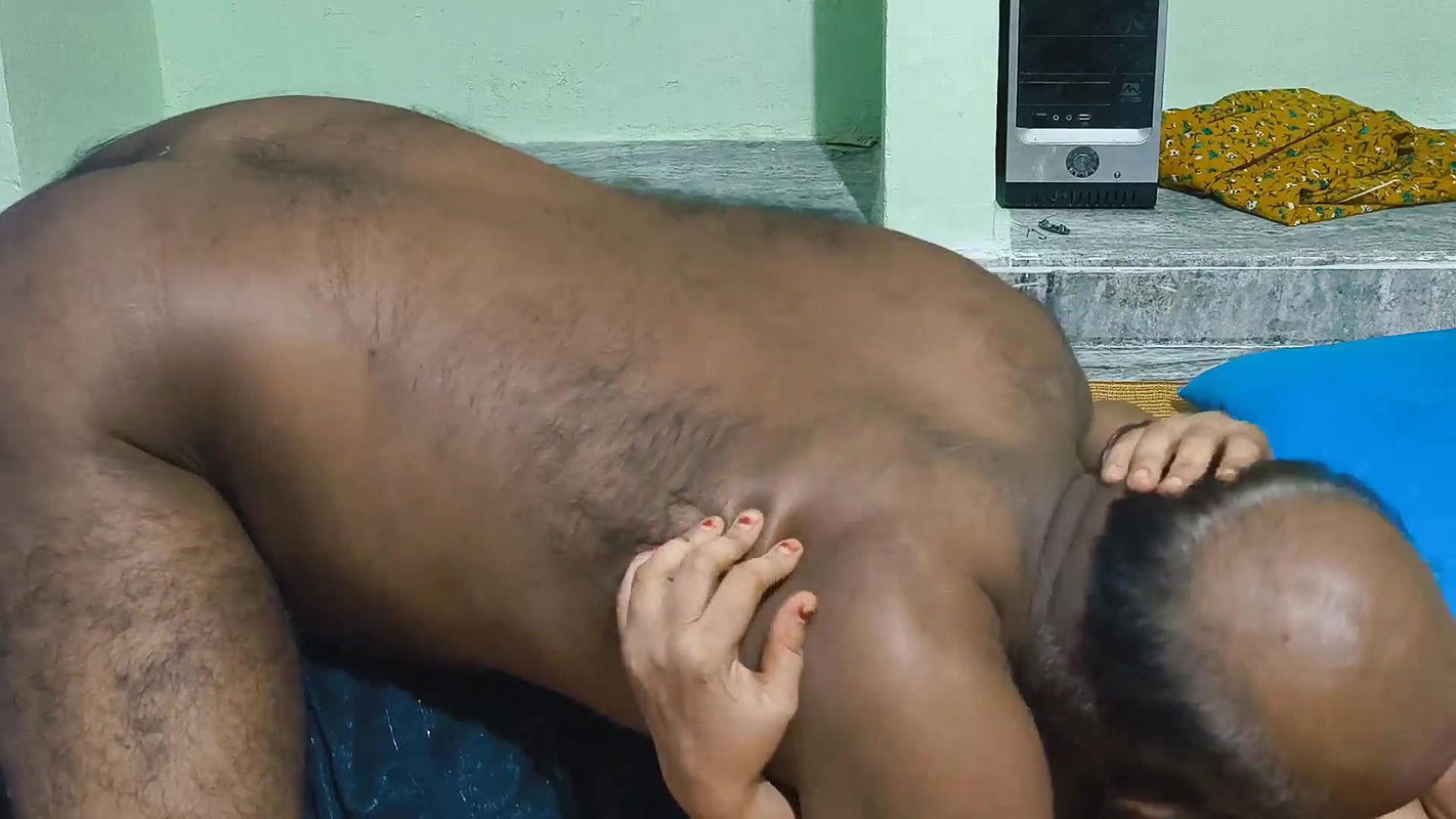 Desi Indian Bhabhi Hot and Sexy