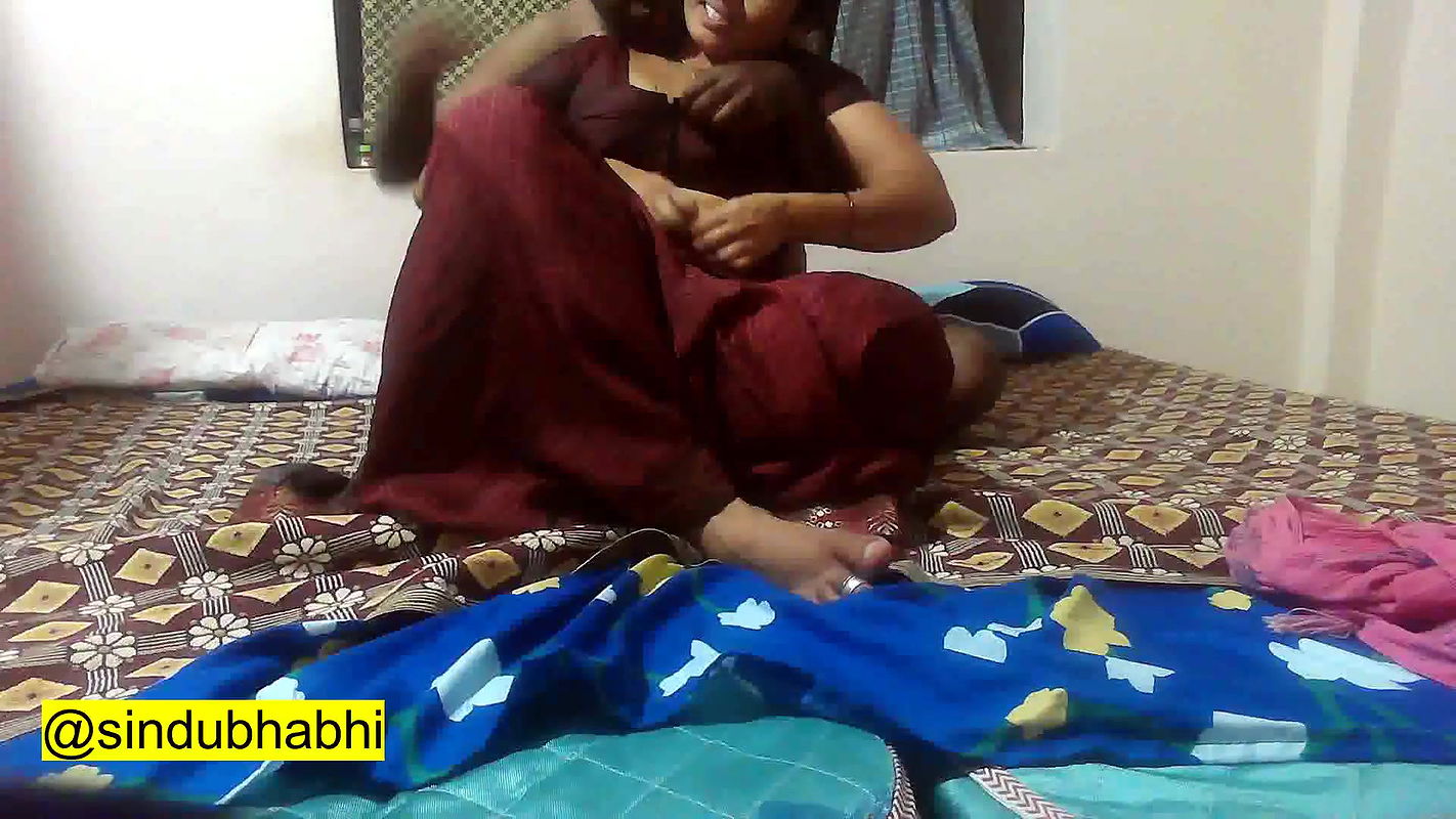 Hot Indian Women Fucking in Saree