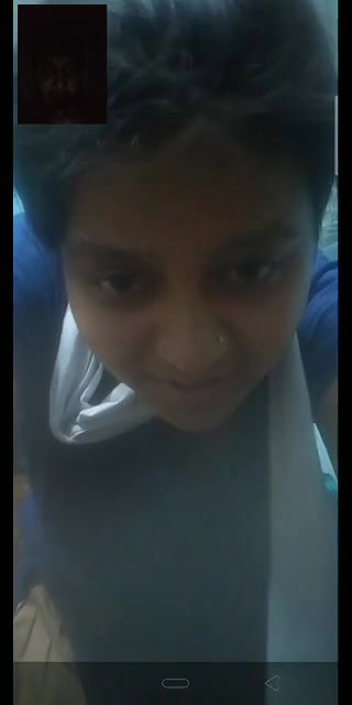 Sexy Desi Girl Showing Boobs On Video Call