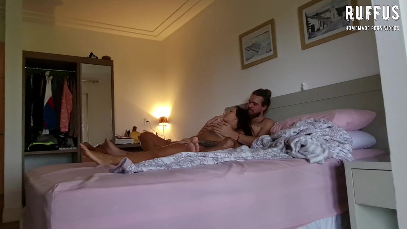 BobbyRuffus -Naughty married woman smoking and fucking until she has two orgasms