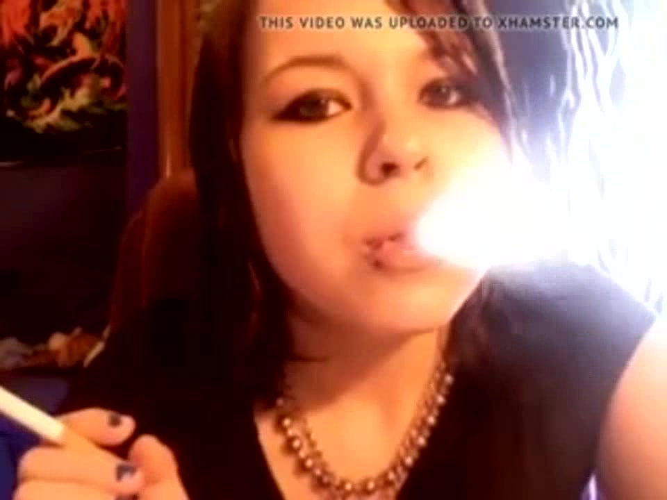 Elizabeth Douglas 3rd video on webcam tell about her smoking