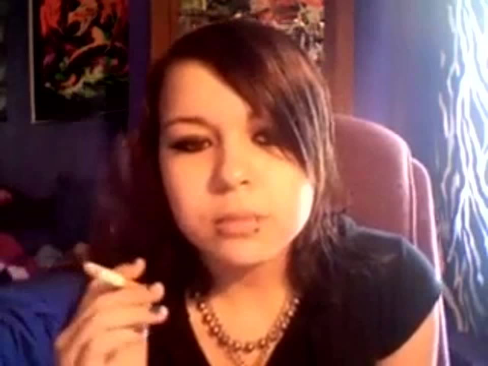 Elizabeth Douglas 3rd video on webcam tell about her smoking