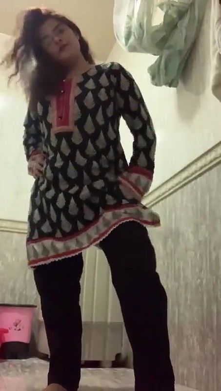 Sexy Paki Wife Teasing And Showing