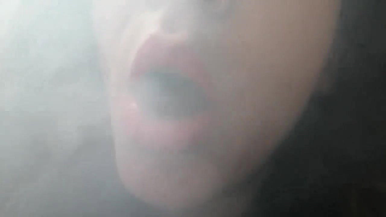 sowet992-FETISH SMOKE – CLOSE UP MULTIPLE DRAGS