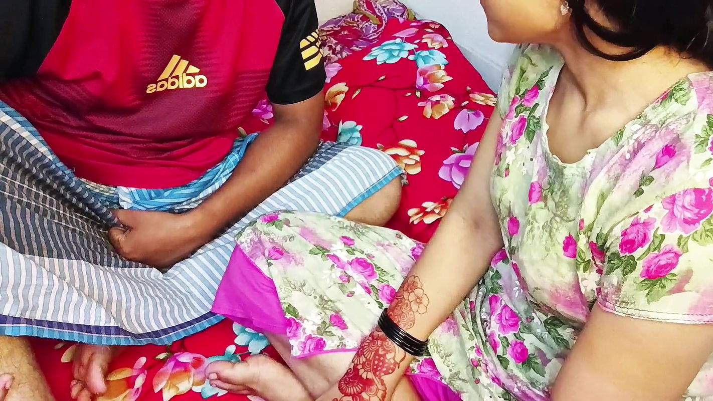 Desi Housewife Bhabi Fucked Hardcore With Her Devar