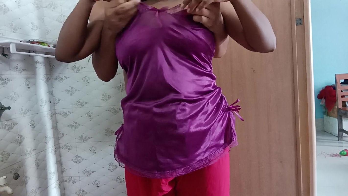 Desi vabi bathroom stepbrother hot sexs