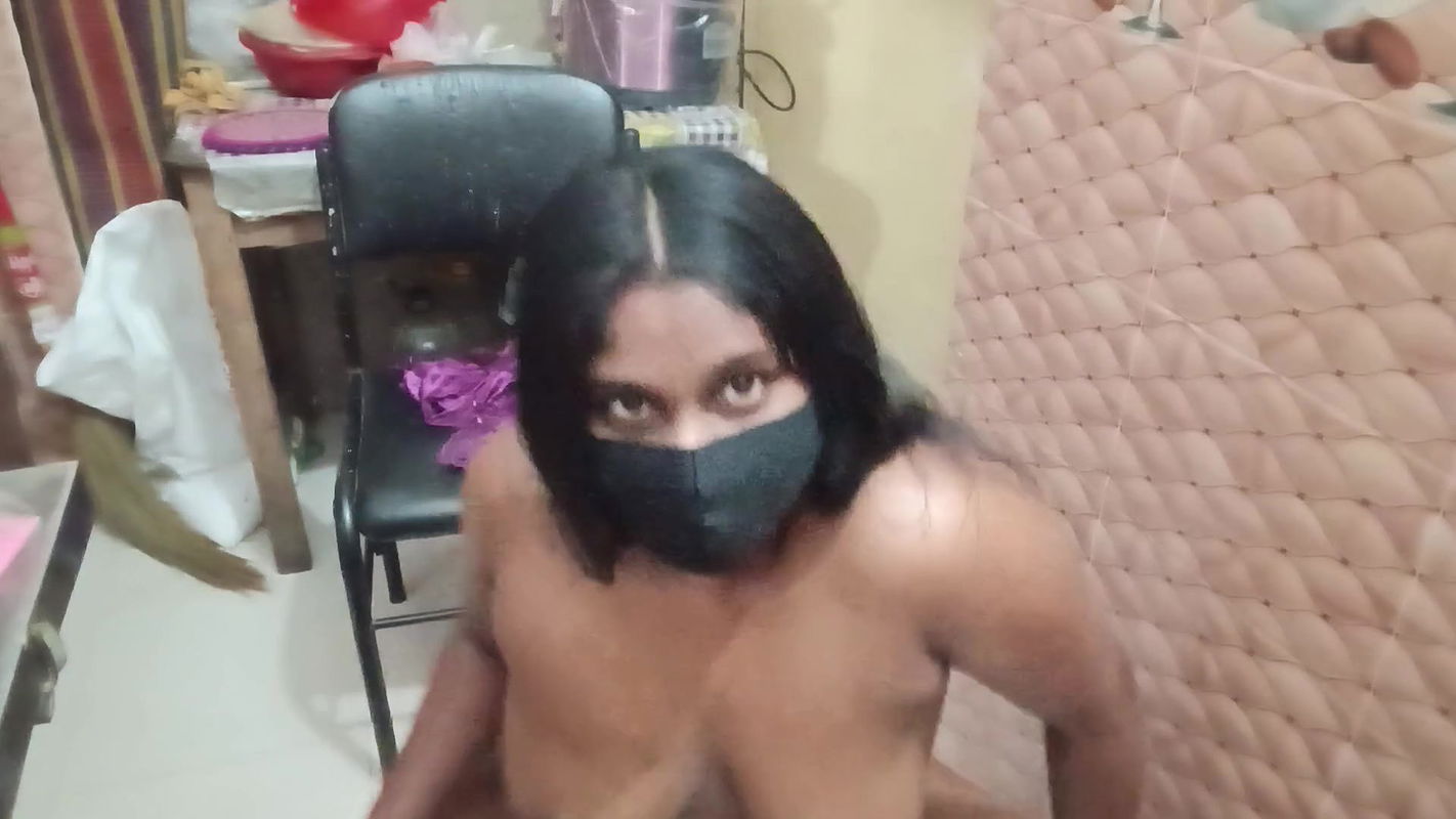 Desi vabi girl kitchen room hot hottest