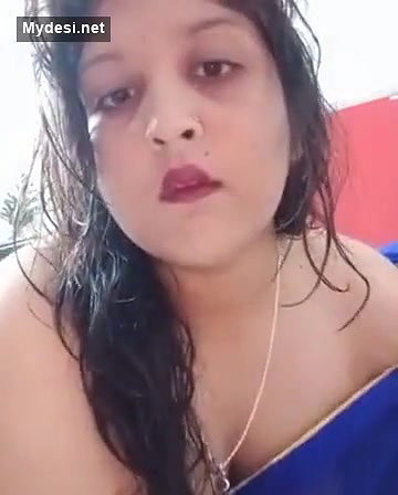 Desi fatty bhabi with sexy sare