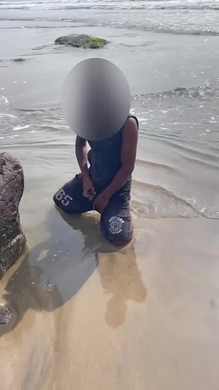 Indian Daring Wife showing pussy in public & Stanger jerking of to her