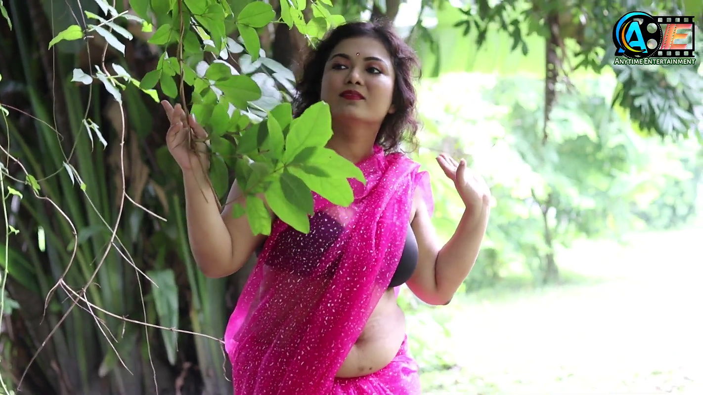 Bong Beauty Saree Queen Sreeja Saree Shoot Saree Fashion Saree Sundori Saree Lover Model