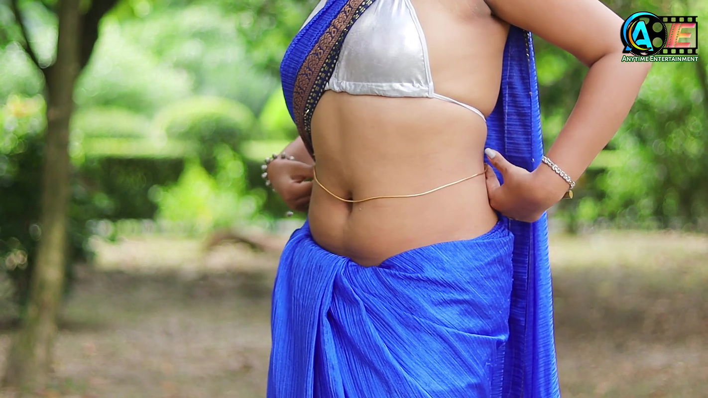 Bong Saree Fashion Video Model Urvashi Outdoor Saree Video Shoot Saree Fashion Shoot