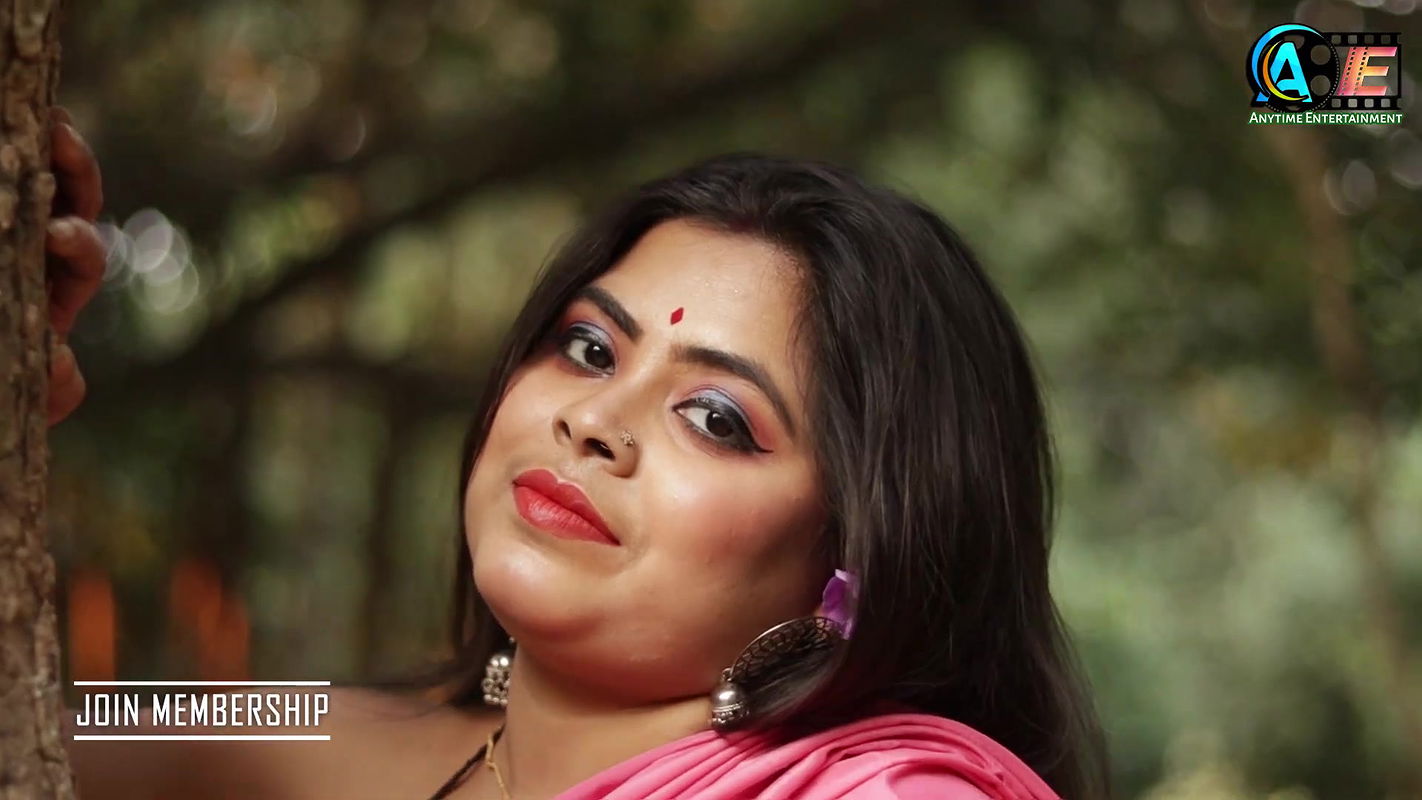 Exclusive Hot and Bold Saree Video Shoot Model Kobita Navel Show Saree Shoot Saree Fashion Shoot