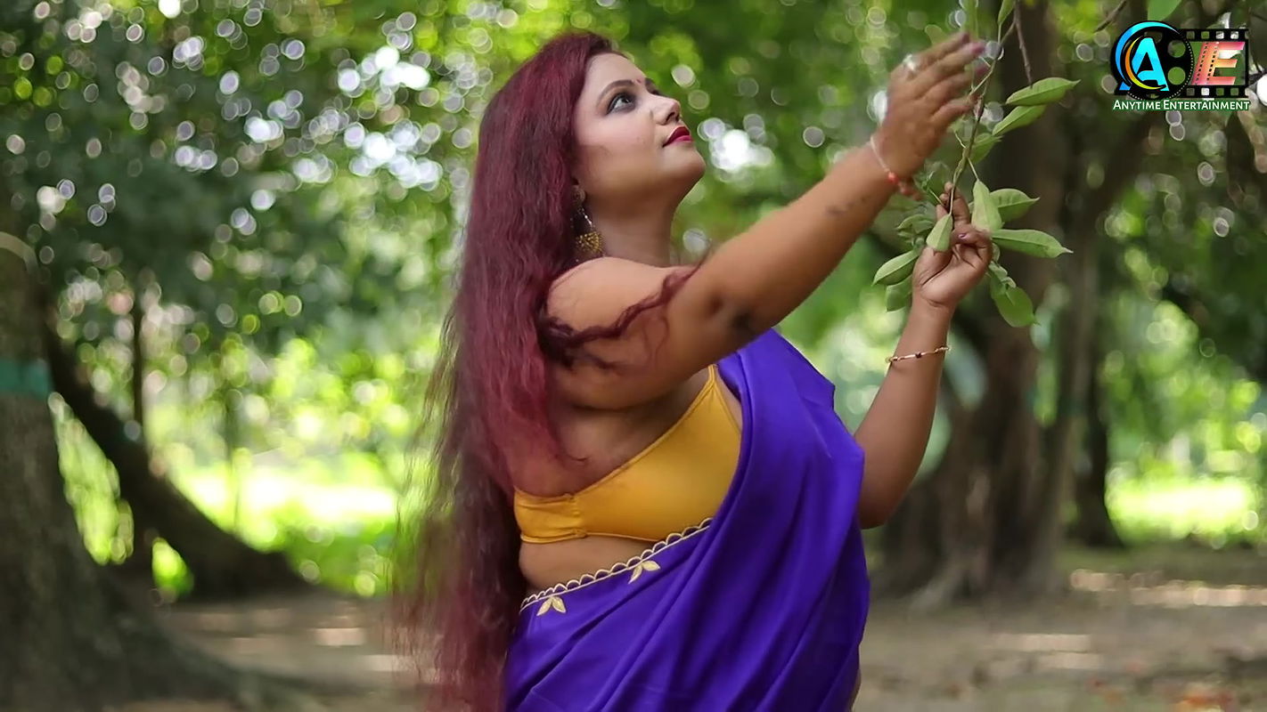 Exclusive Saree Video Shoot Model Bipasha Navel Show Saree Shoot Saree Fashion Video Shoot