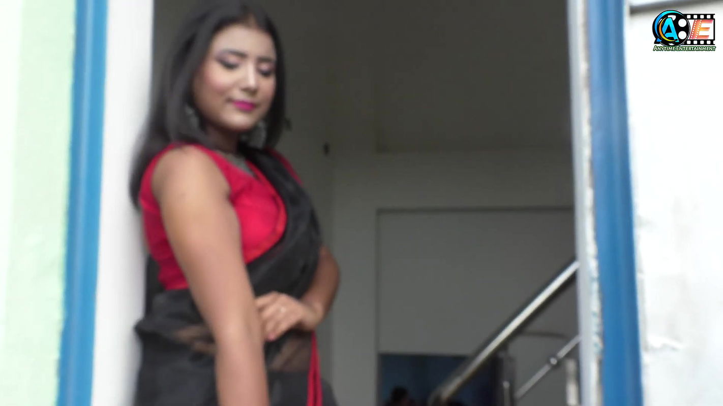 HIGH FASHION SAREE SHOOT SAREE FASHION SHOW NAVEL SHOW