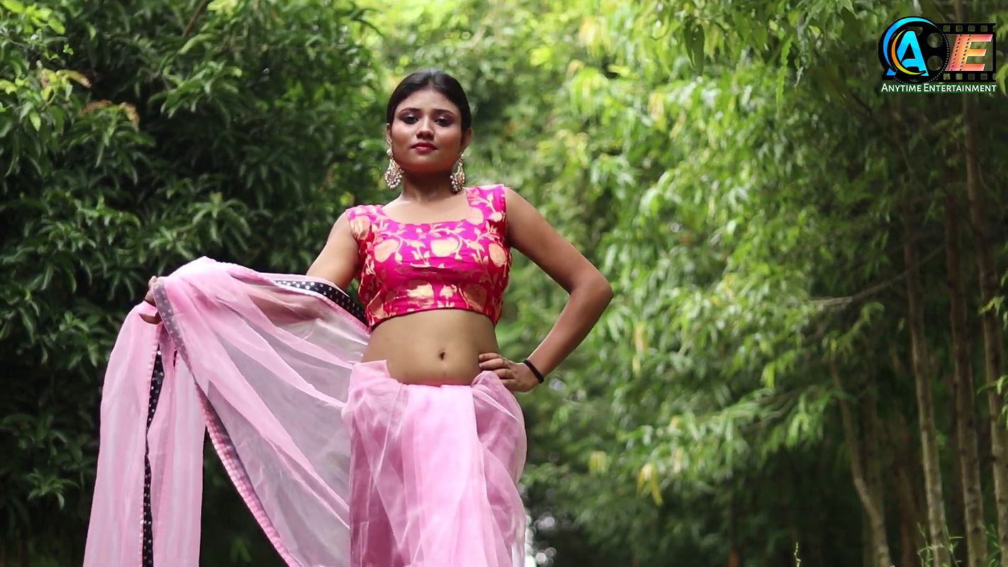 High Fashion Saree Shoot Saree Dropping Saree Sundori Saree Fashion Saree Lovers