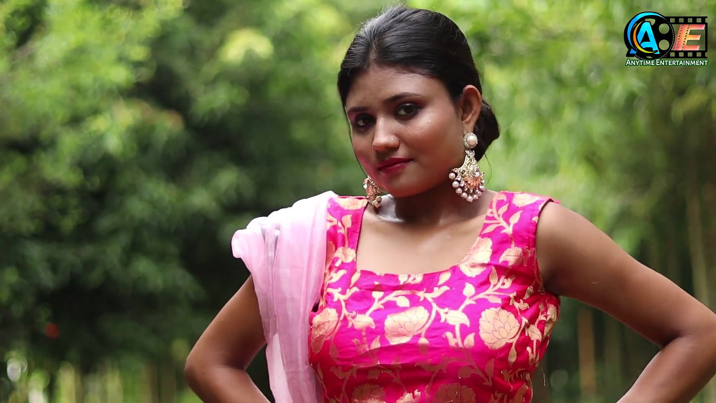 High Fashion Saree Shoot Saree Dropping Saree Sundori Saree Fashion Saree Lovers