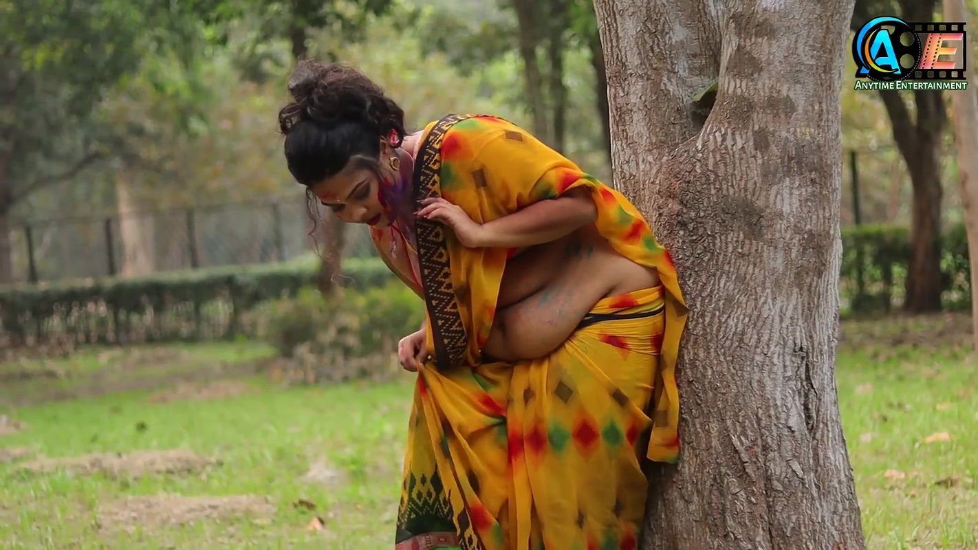 Holi Special Saree Video Shoot Holi Saree Fashion Show Holi Shoot