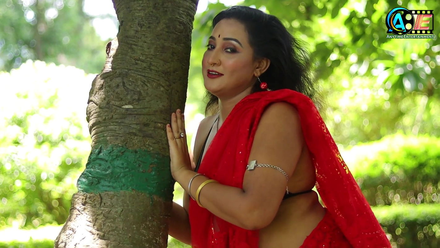 Hot And Bold Saree Video Shoot Hot Model Mili Saree Fashion Shoot Saree Shoot